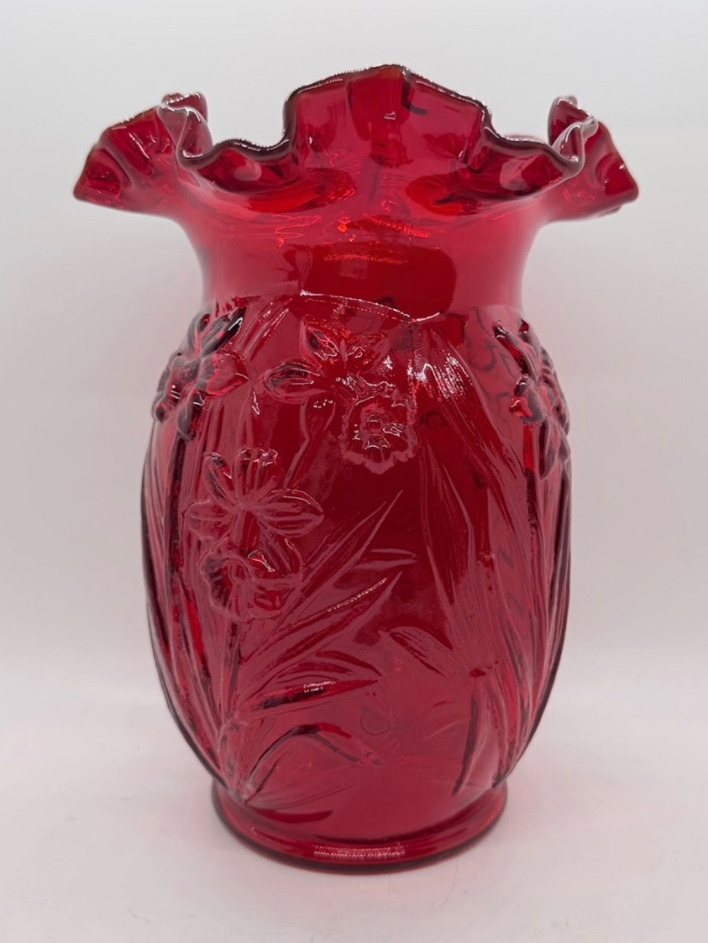 Vintage Fenton Amberina Ruby Red Daffodil Flower Vase UV Glow Orange Crest 8"